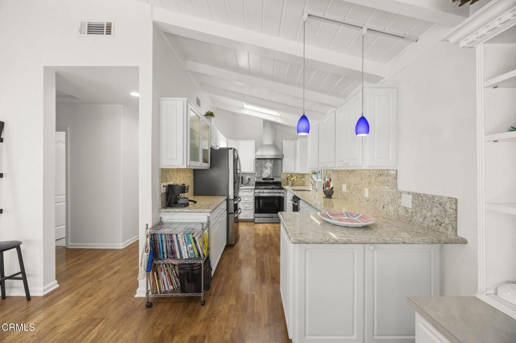 Image 17 of property listing at 2125 Piru Avenue, Oxnard, CA 93035