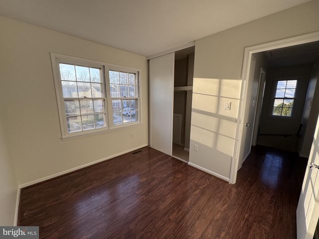 12335 WOODLAWN CT, Woodbridge, VA 22192