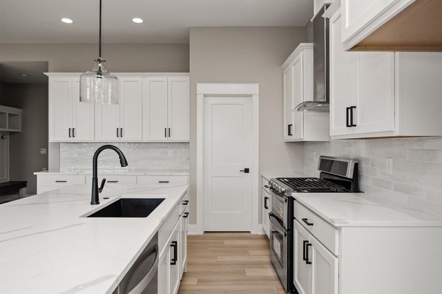 3413 NE 12th Street, Ankeny, IA 50021