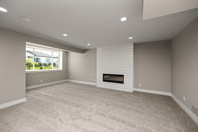 3413 NE 12th Street, Ankeny, IA 50021