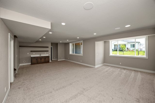 3413 NE 12th Street, Ankeny, IA 50021