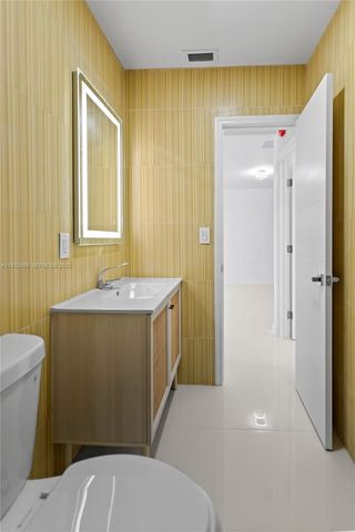 1640 NE 183 ST 0, North Miami Beach, FL 33179