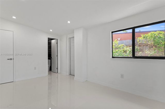 1640 NE 183 ST 0, North Miami Beach, FL 33179