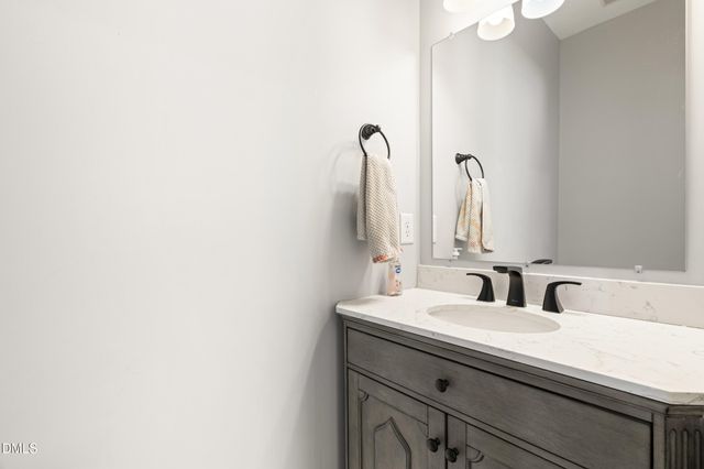 5603 Cary Glen Boulevard, Cary, NC 27519