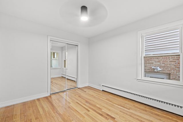 7508 W Devon Avenue, Chicago, IL 60631