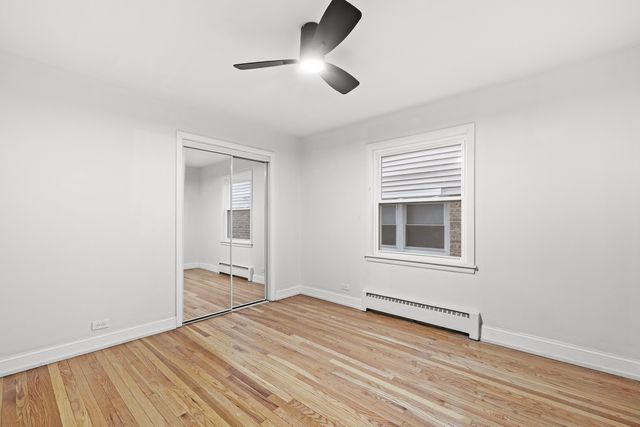 7508 W Devon Avenue, Chicago, IL 60631