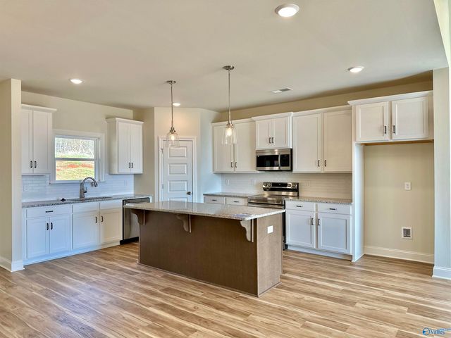 125 Fairways Pass, Meridianville, AL 35759