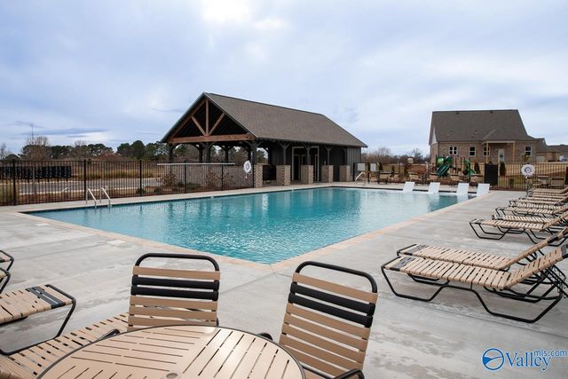 125 Fairways Pass, Meridianville, AL 35759