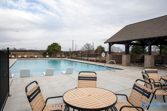 125 Fairways Pass, Meridianville, AL 35759