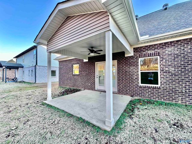 125 Fairways Pass, Meridianville, AL 35759