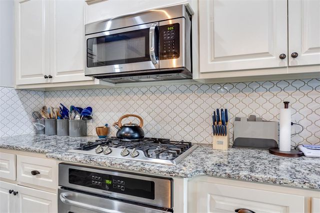 3232 Wakefield Road, Edmond, OK 73034