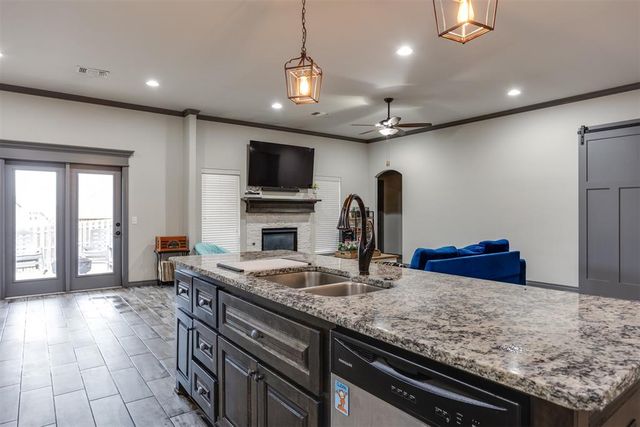 3232 Wakefield Road, Edmond, OK 73034