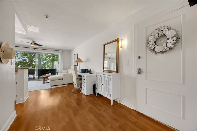 300 Cagney 215, Newport Beach, CA 92663