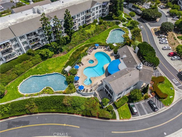 300 Cagney 215, Newport Beach, CA 92663