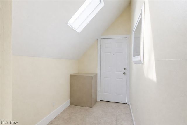 1978 W 93rd Street, Cleveland, OH 44102