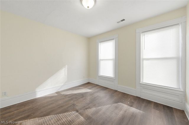 1978 W 93rd Street, Cleveland, OH 44102