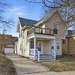 1978 W 93rd Street, Cleveland, OH 44102