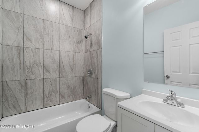 3328 Hale Ave, Louisville, KY 40211