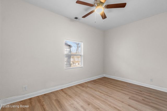 3328 Hale Ave, Louisville, KY 40211