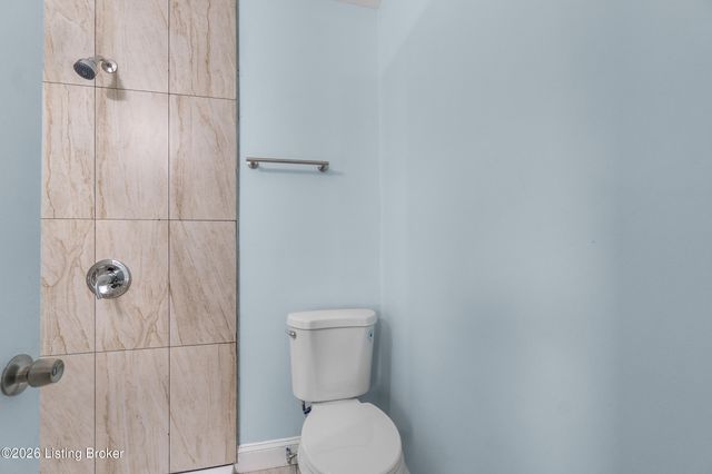 3328 Hale Ave, Louisville, KY 40211