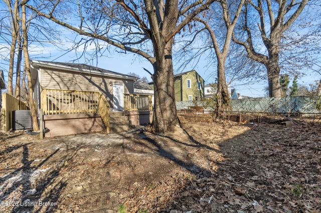 3328 Hale Ave, Louisville, KY 40211