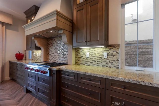 105 Iron, Irvine, CA 92618