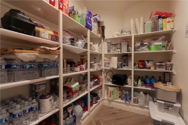 105 Iron, Irvine, CA 92618