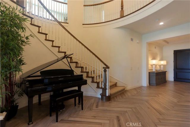 105 Iron, Irvine, CA 92618