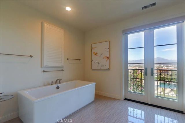 105 Iron, Irvine, CA 92618
