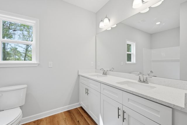 2588 Kingston Road, Crestview, FL 32536