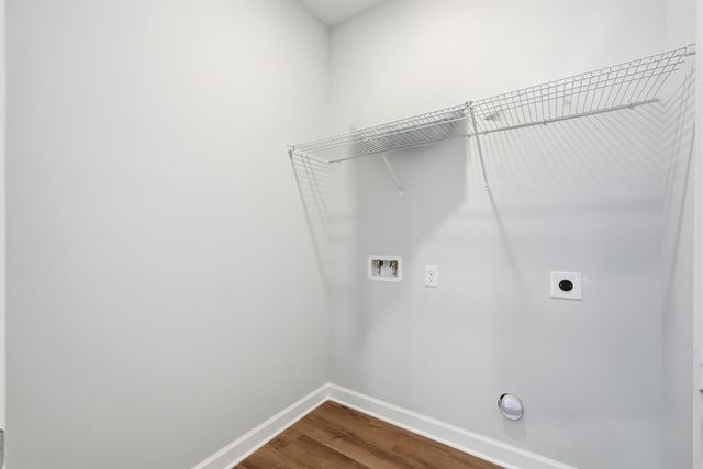 2588 Kingston Road, Crestview, FL 32536