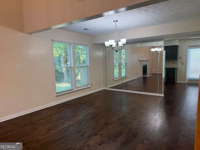 4654 Hampton NE, Marietta, GA 30068