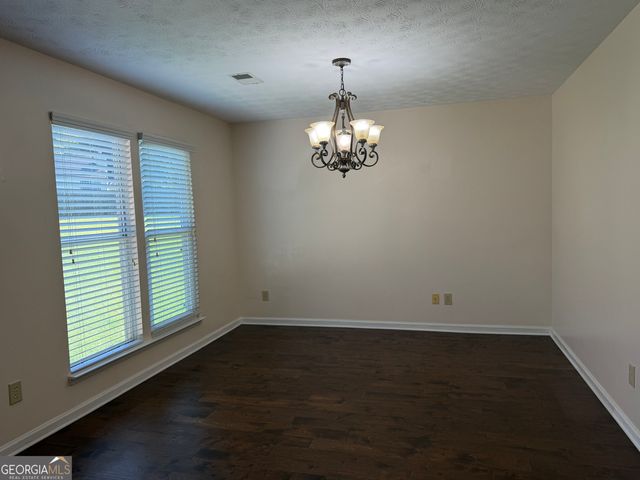 4654 Hampton NE, Marietta, GA 30068
