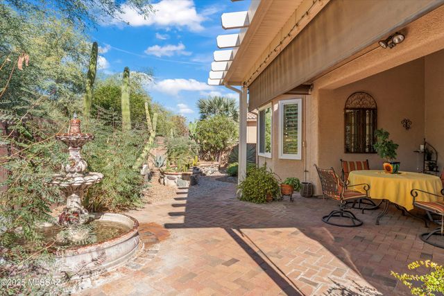 9567 N Antler Ridge Drive, Tucson, AZ 85743
