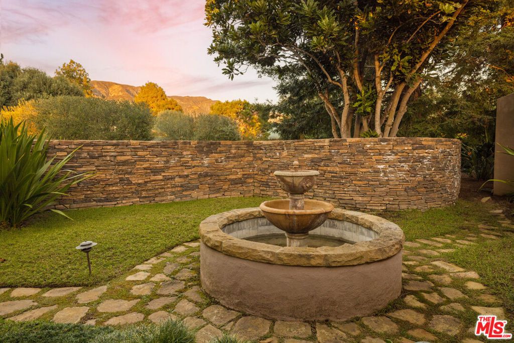 Image 11 of property listing at 2141 Ten Acre Road, Santa Barbara, CA 93108