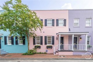 513 E Perry Street, Savannah, GA 31401