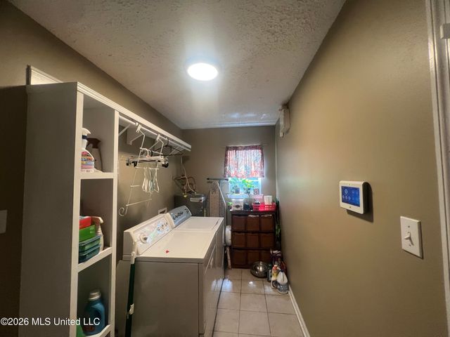 16317 Greenglade Drive, Gulfport, MS 39503