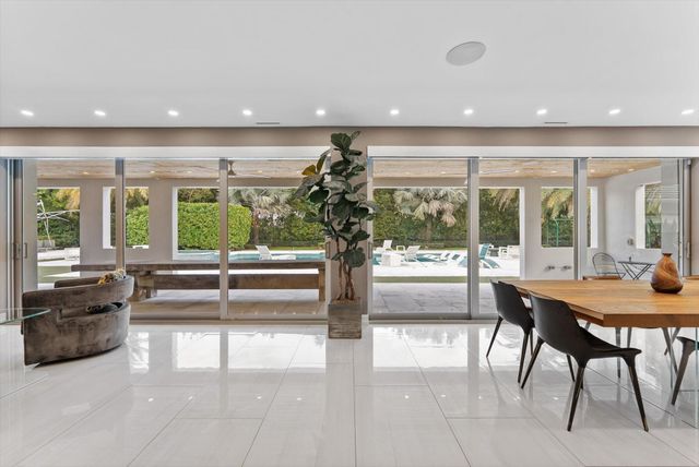 17552 Fieldbrook Circle E, Boca Raton, FL 33496