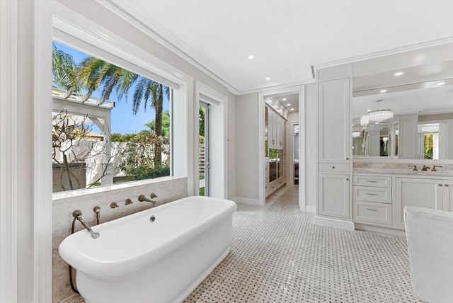 17552 Fieldbrook Circle E, Boca Raton, FL 33496