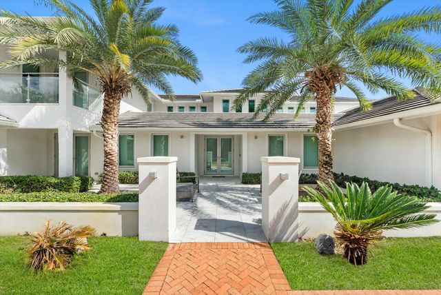 17552 Fieldbrook Circle E, Boca Raton, FL 33496