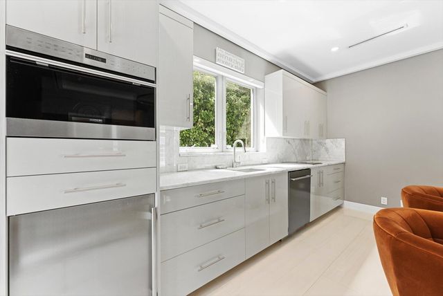 17552 Fieldbrook Circle E, Boca Raton, FL 33496