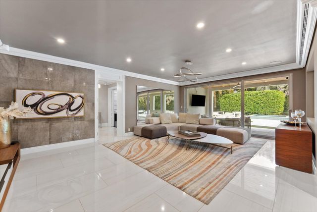 17552 Fieldbrook Circle E, Boca Raton, FL 33496