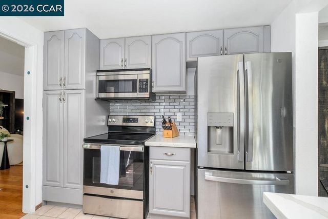 1154 Breckenridge Court, Martinez, CA 94553