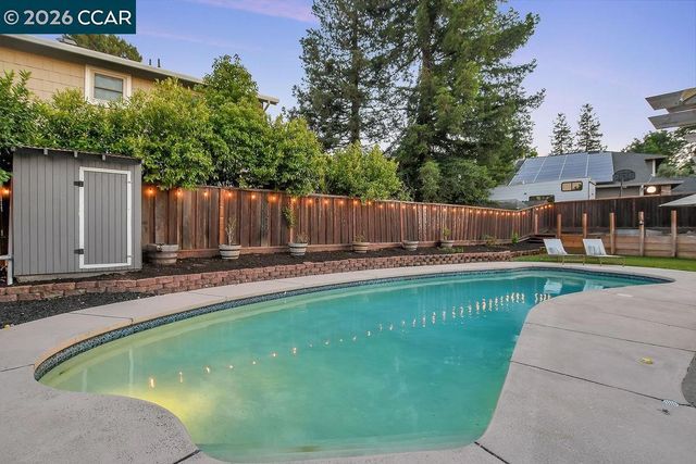 1154 Breckenridge Court, Martinez, CA 94553