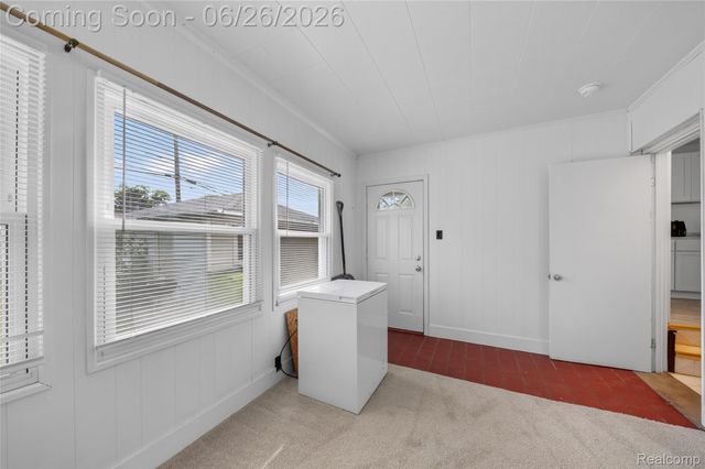 18270 Ash Avenue, Eastpointe, MI 48021