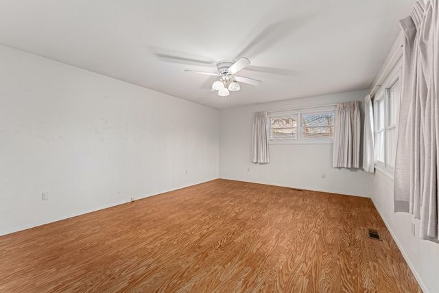 1021 NW Conklin Avenue, Grants Pass, OR 97526