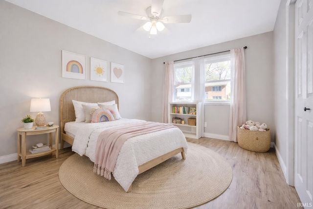 7433 Acorn Drive, Newburgh, IN 47630