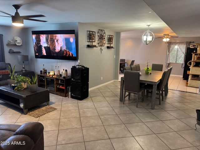 1531 W NARANJA Avenue, Mesa, AZ 85202