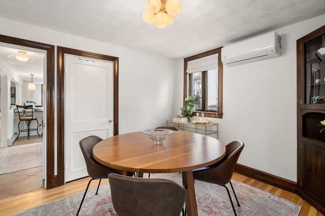 27 Warwick St, Quincy, MA 02171