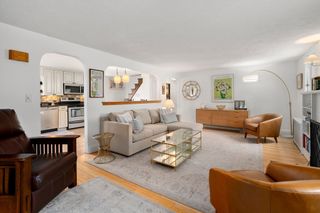 27 Warwick St, Quincy, MA 02171